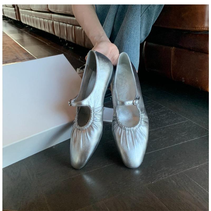 Cowhide Version~ Leather Pleated Silver Light Mouth Single Shoes Women's Flat Bottom New Spring Mary Jane Women's Shoes
