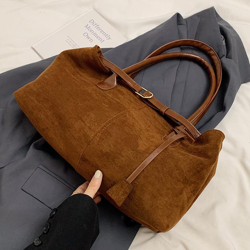Fashiable retro shoulder bag, large capacity casual handbag, pure color simple texture classic lazy style handbag, suitable fo