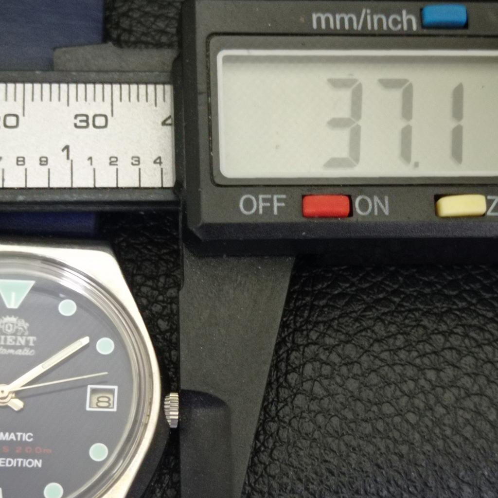 VINTAGE ORIENT AUTOMATIC 46941 JAPAN MENS BLUE COLOR DIAL WATCH A701821-5 R207-a701821