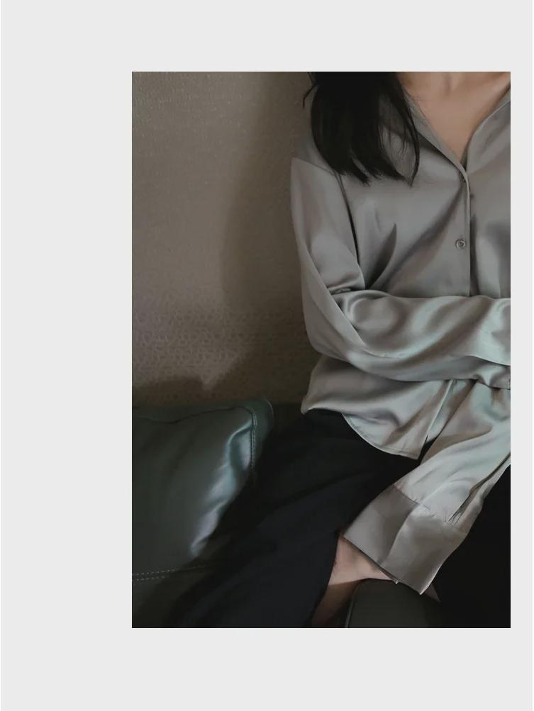 White Women's Retro Hong Kong Style Loose Satin Drape Shirt