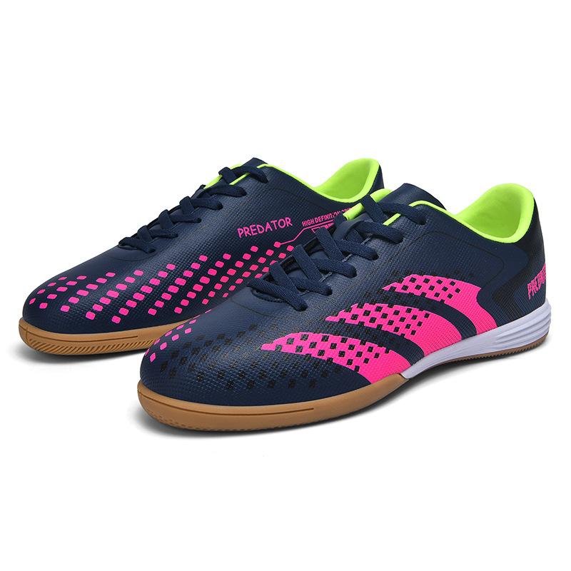 

Football Shoes Men And Women Low-Top Student Training Shoes Artificial Grass Professional Football Shoes Futsal Football Shoes 46