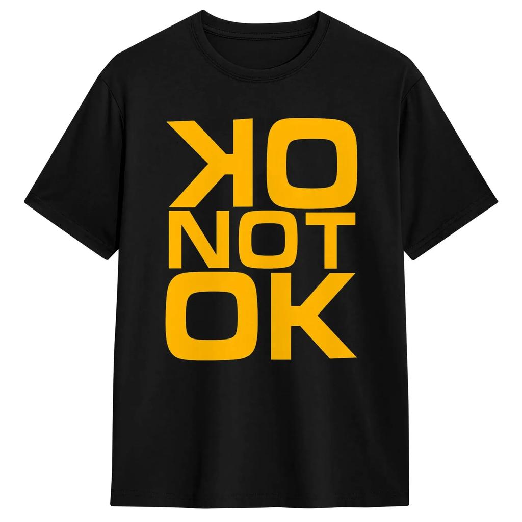 Übergroßes Schwarzes Baumwoll-Streetwear-T-Shirt mit Kräftigem Gelben „OK NOT OK“ Statement-Grafikdruck Merch Damen- und Herren-T-Shirts