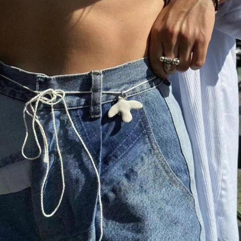 Unique White Doves And Branch Necklace For Daily Outfits Or Special Occasions Seeking A Touch Of Vintage Charm