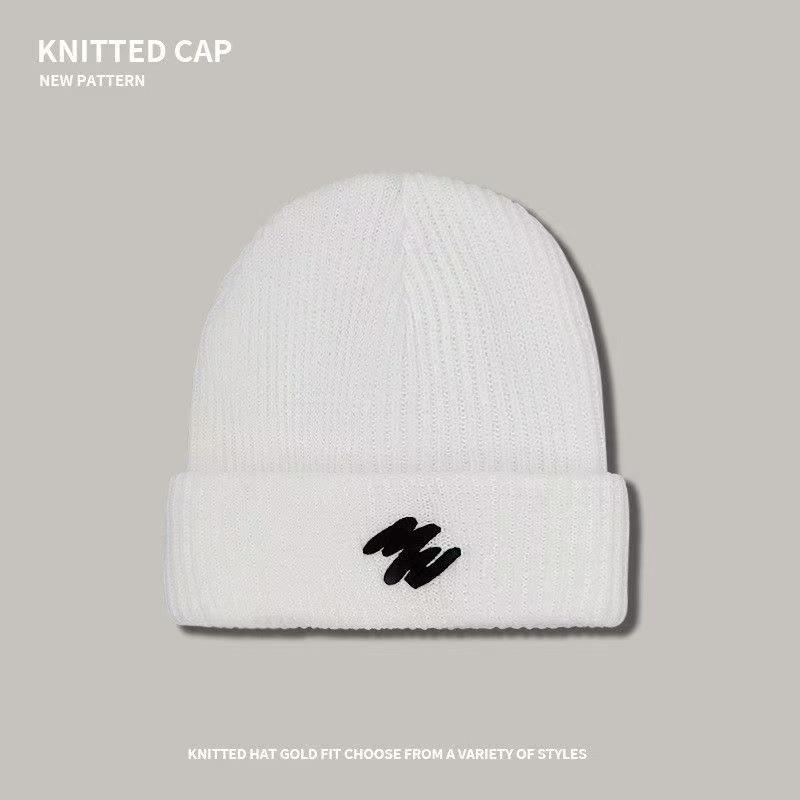 Unisex Winter Knitted Wool Hat: Fashionable Korean Hip-Hop Style, Warm, Thick, Versatile.