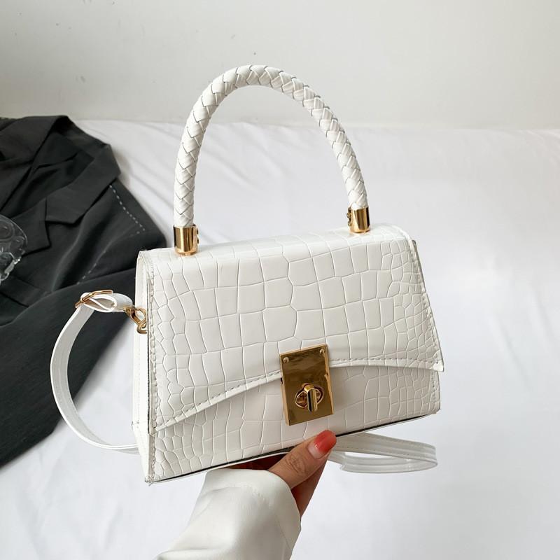 Fashionable And Minimalist Crossbody Bag For Women In Stylish Colors And Soft Pu Material
