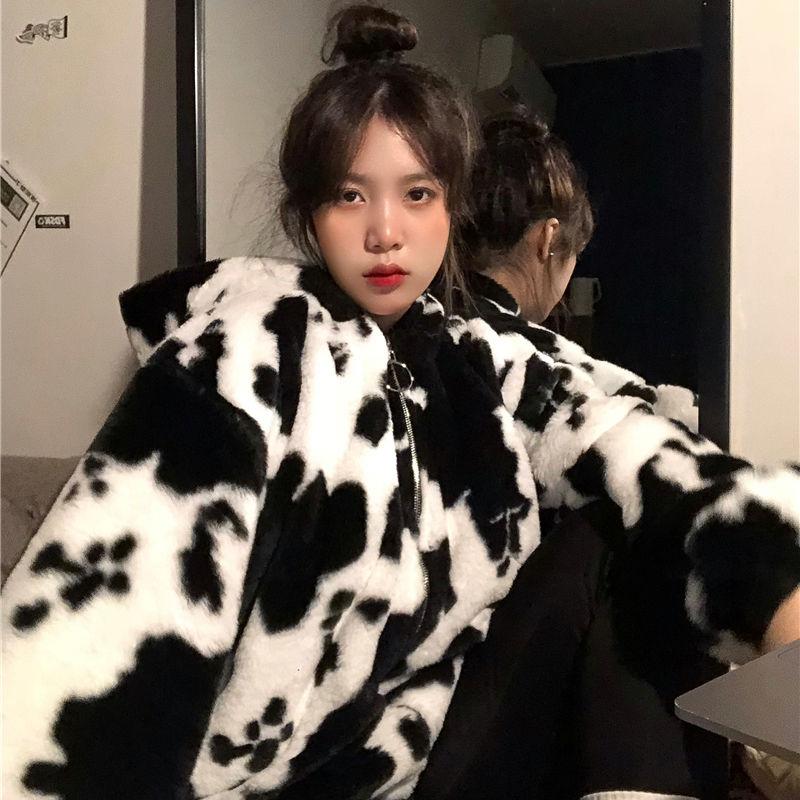 

Autumn Winter Fashion Coat Cows Printing Loose Faux Fur Coat Women Vintage Flannel Keep XXL чорний