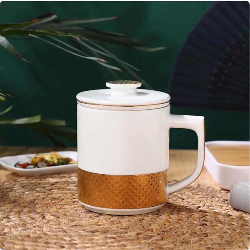 Керамическая чайная чашка Tang Hui с ситечком и крышкой