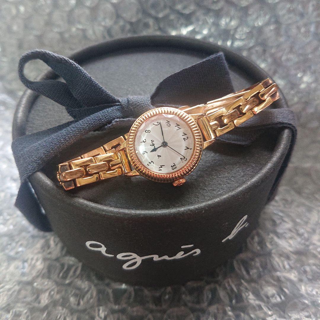 

[Б/У] agnes.b 1N01 agnes.b. кварцевые часы