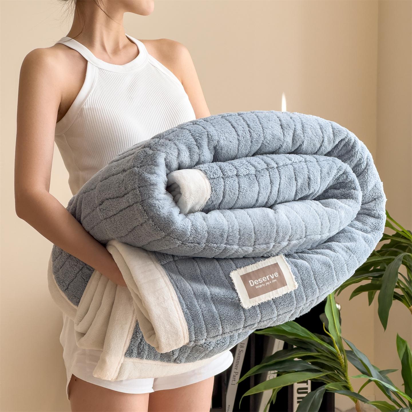

Yunxi Velvet Air Conditioning Blanket - Shawl, Nap, and Sofa Cover for Autumn/Winter. Single Blanket: 100*150cm
