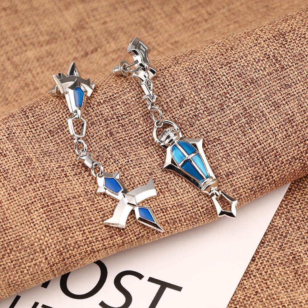 Genshin Impact Gardiens de la Lumière Flin Cosplay Pendentif Anime Kyryll Chudomirovich Flin Métal DIY Collier Sac à Dos Cadeaux Halloween