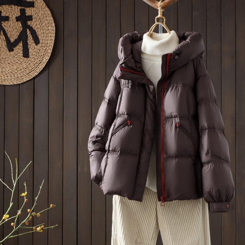 Jachetă scurtă casual de iarnă, stil nou, cu glugă, din bumbac pentru femei, cu simț al designului și îngroșare