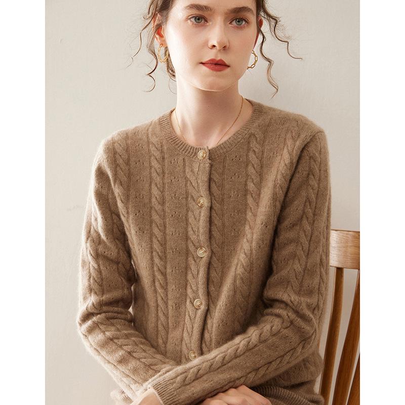 Women's Cashmere Round Neck Cardigan: Elegant Retro Cable Knit, Autumn/Winter Jacquard Outerwear