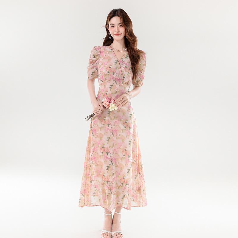 ML305 Women's French V-Neck Elegant Waist-Cinching Floral Dress - Slim Fit, Summer 2026 New Arrival