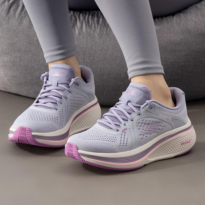 Skechers Women's 129005-LVPK Running Shoes