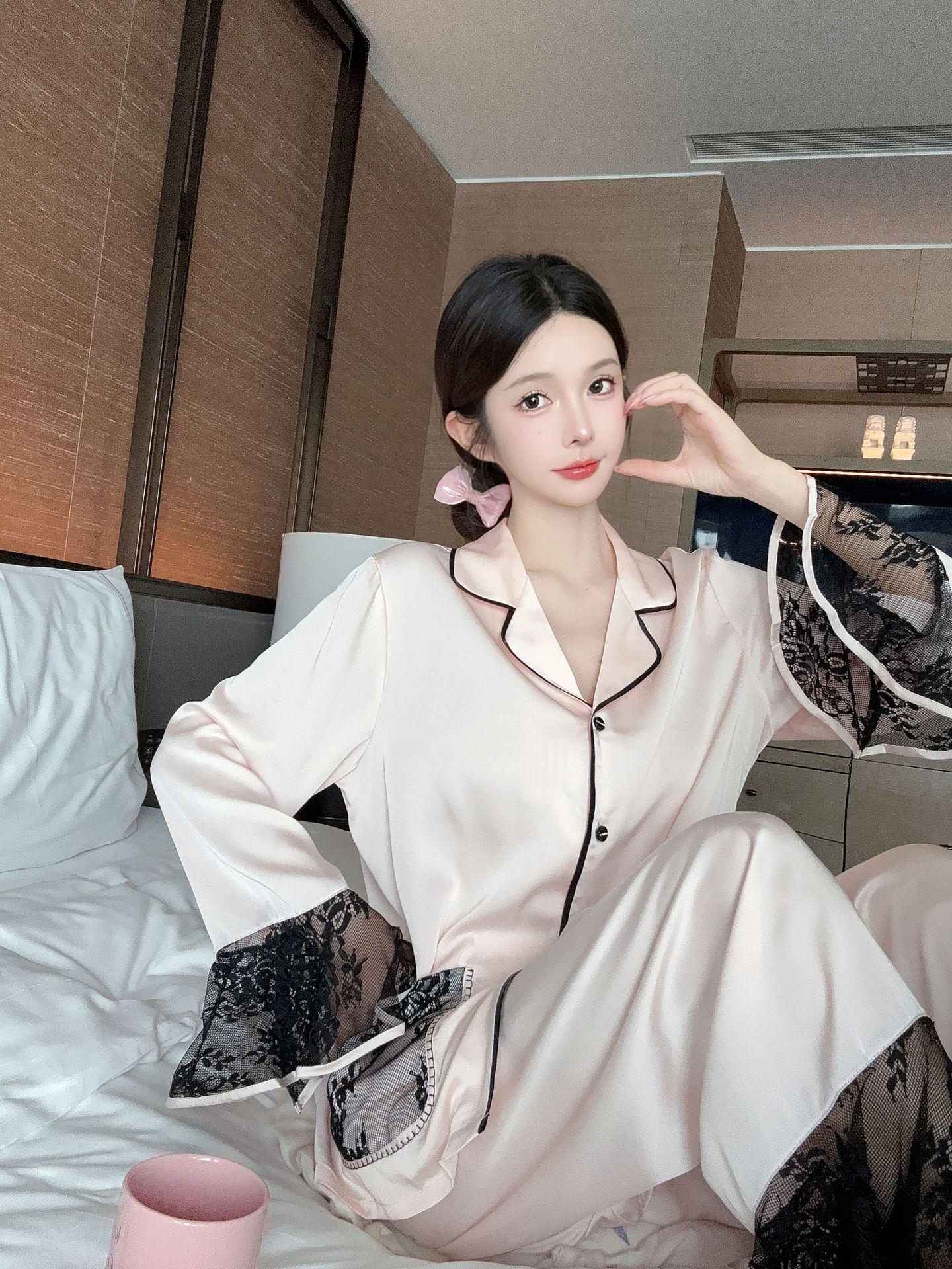 Women s Spring/Autumn Ice Silk Pajamas Set: Lace Long Sleeve Top and Long Pants for Home or Casual Wear Medium