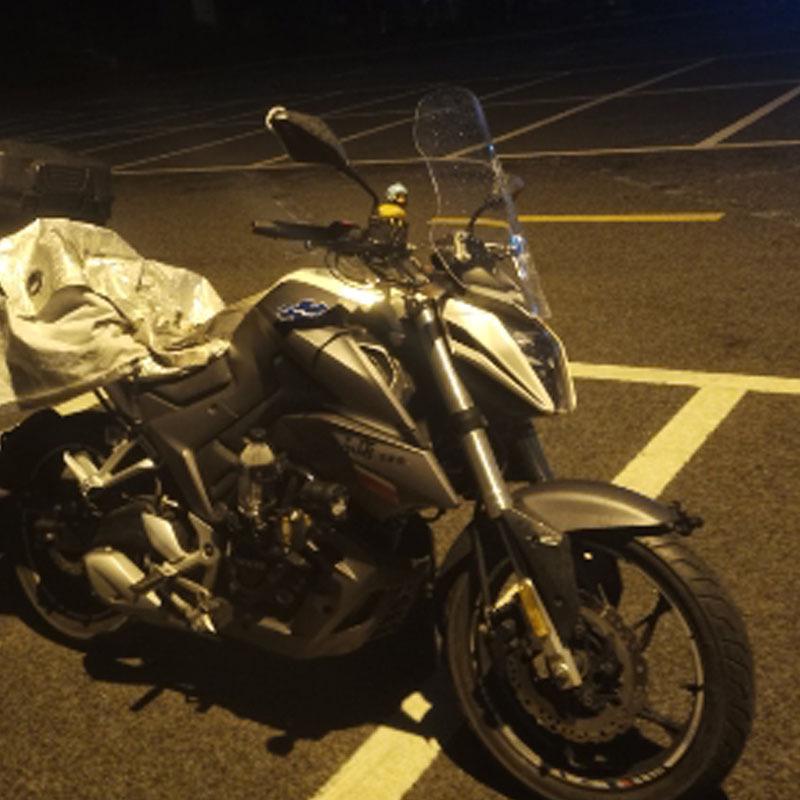 Compatible Windshield for Haojue DKS, Suzuki, Honda, CB400F, GL, and Other Motorcycles.