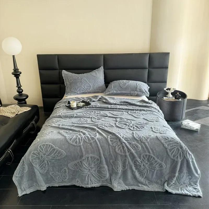 

1PC Plush Blanket Summer Air Conditioning Bedding Blanket Office Sofa Nap Blankets Soft Comfortable Bed Sheets cobijas de camas 70x100cm синий