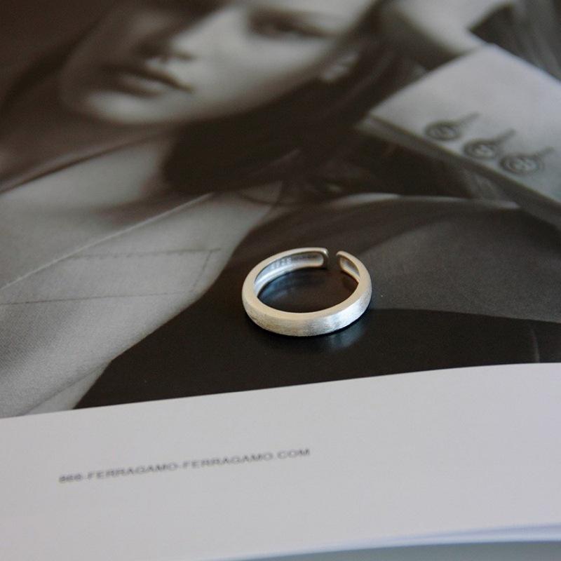 Adjustable Stylish Plain Band Ring for Women: Versatile, Fashionable, Stackable, Cool Style for Index Finger.
