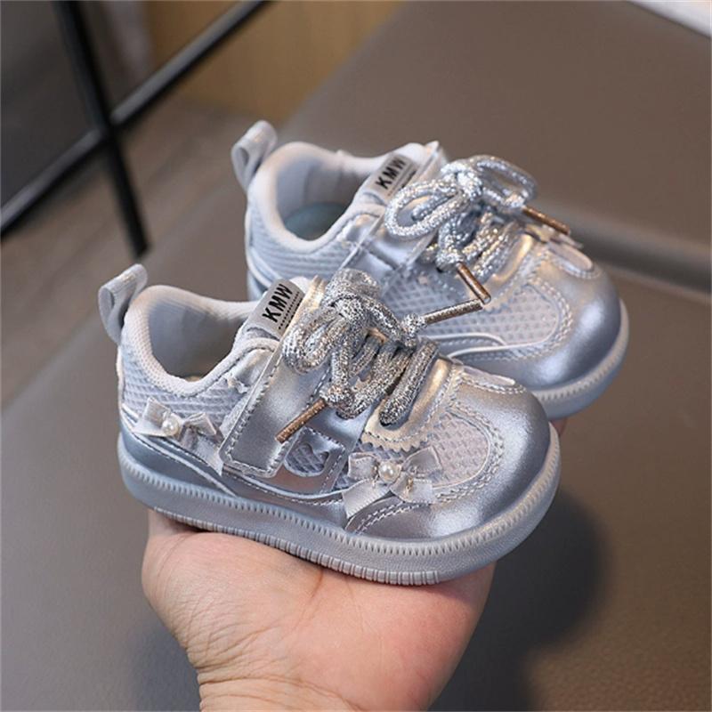 Nouvelles Chaussures Bébé Printemps Pour Filles Maille Respirante Chaussures Enfants Tout-Petits Semelle Souple Extérieur Enfants Tennis Mode Baskets Filles