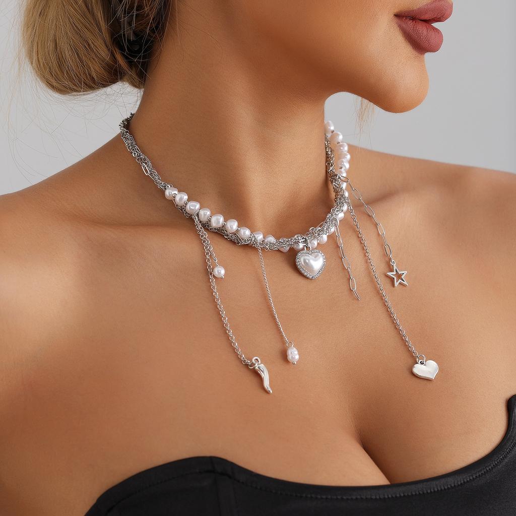 Multi-layer Heart-shaped Fringed Pearl Neck Chain Necklace Vintage Star Pendant Collarbone Chain