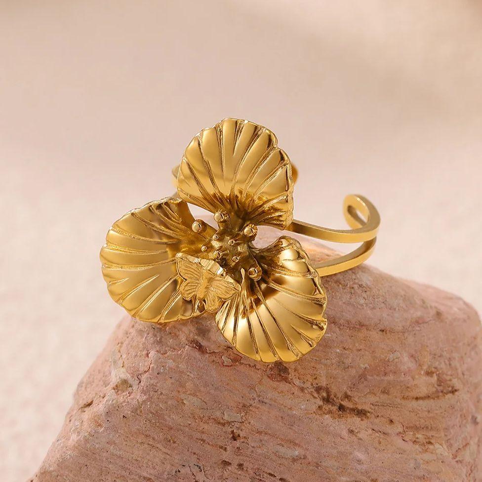 Stainless Steel Butterfly Flower Rings For Women Gold Color Adjustable Flower Ring Wedding Christmas Hypoallergenic Jewelry Gift