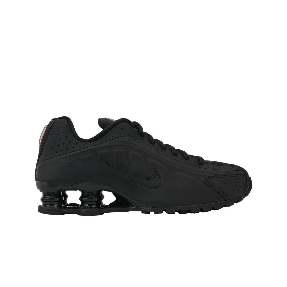 

(в) Nike Shox R4 Черный 255