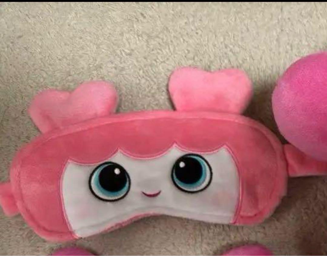 

[Б/У] Маска для глаз TWICE MOMO Loveli