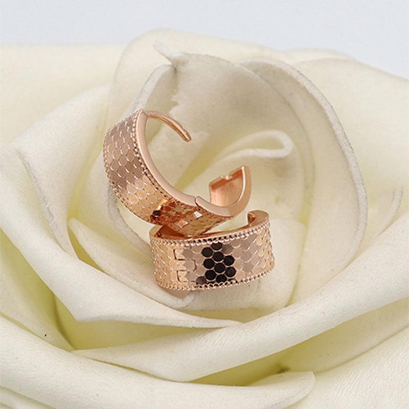 Exquisite Russian Purple Gold Shining Dragon Scale Design Rose Gold Plated Ear Buckle Fashion Trend Temperament Luxury Earrings (rose gold plated pair)