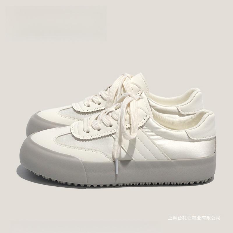 Women's shoes new autumn soft-soled versatile girls little white board shoes flat shoes board shoes women's flat casual