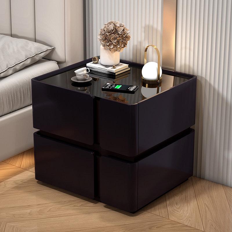 Comodino Smart di Lusso: Design Italiano Moderno Minimalista, Armadietto Multifunzionale per Camera da Letto