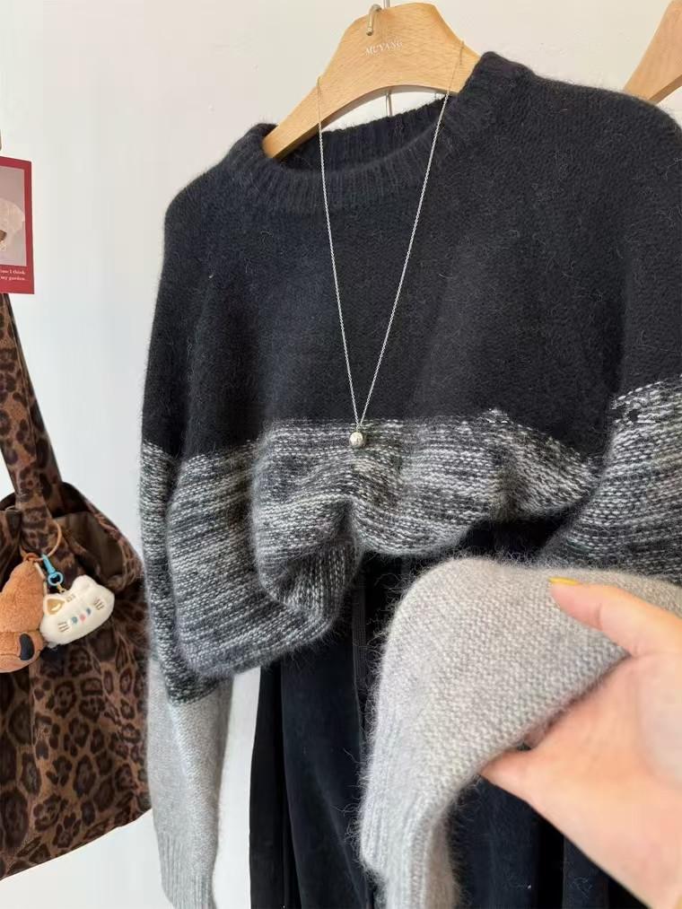 Women's Gray Color Block Wool Sweater - Round Neck, Thick, Loose Fit, Korean Style for Autumn/Winter