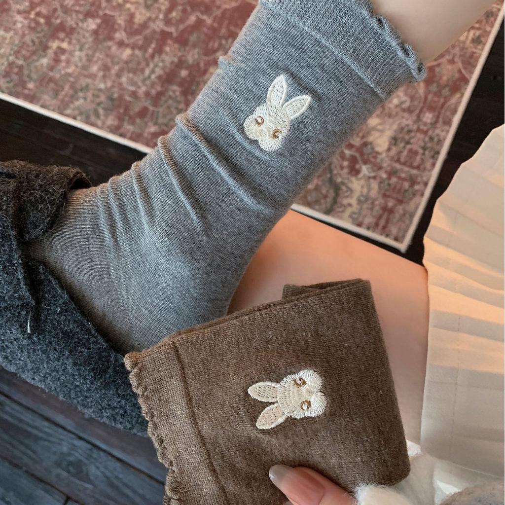 Cartoon medium tube female embroidery cute socks socks rad cotton pile color socks beautiful bunny lace