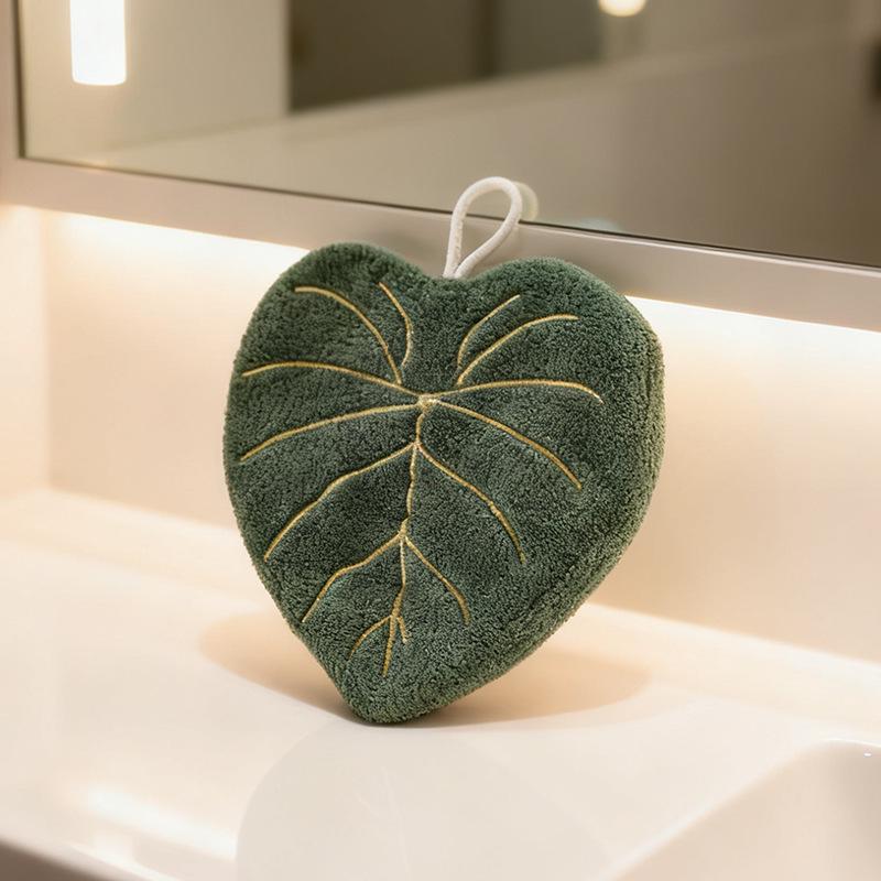Leaf-Shaped Coral Fleece Hanging Hand Towel for Kitchen & Bathroom Cleaning