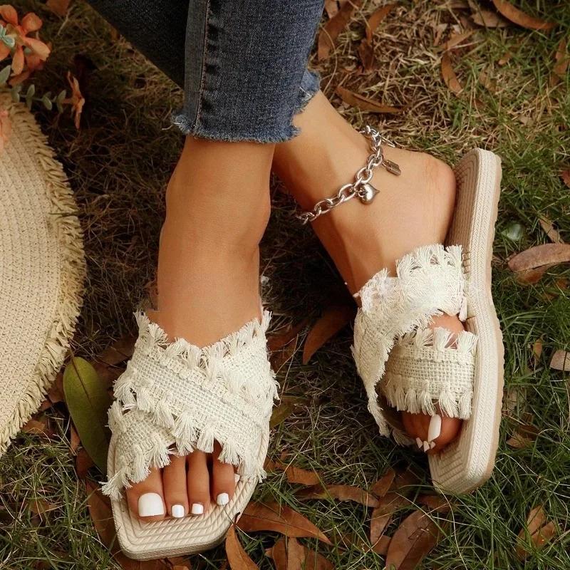 Summer Women Shoes New Bohemian Slippers for Women In Summer Comfortable Beach Sandals with Tassel Open Toe Flat Bottom Sandals