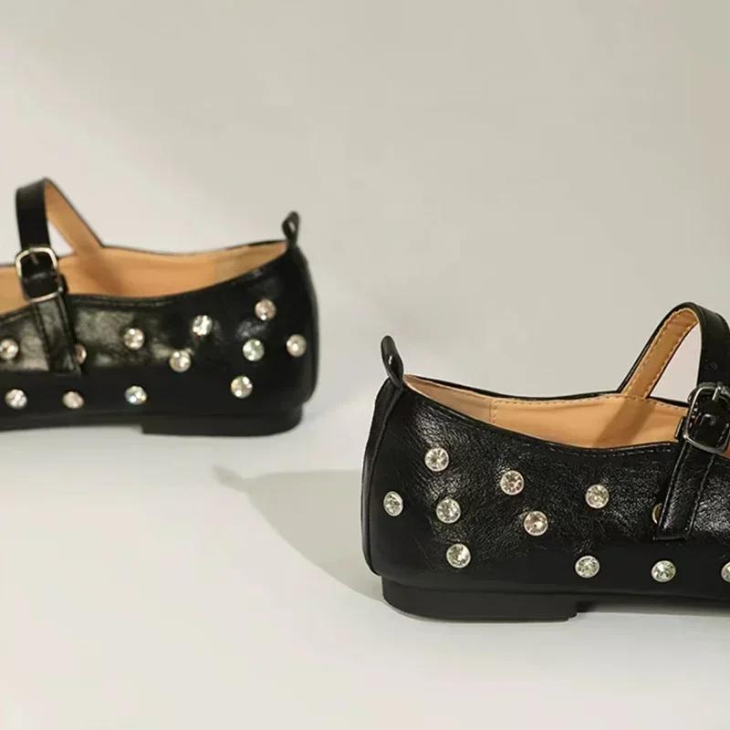 Low Heel Mary Jane Shoes for Women with Rivets and Rhinestones, Comfortable and Stylish Flats for Autumn  flat shoes women