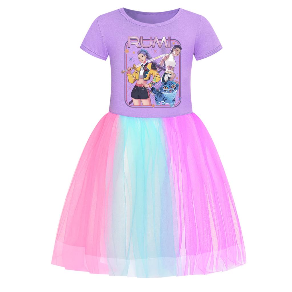 Rochie de fete cu fustă cu imprimeu stele, cu gât rotund și mâneci scurte, colorată, cu aplicații patchwork din dantelă