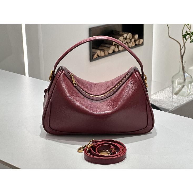 

Genuine Leather Women s Bag Fashion Versatile Dumpling Bag 2025 New Crossbody Bag Women s Bag High-end Niche Shoulder Bag Wine Red（Natural Cowhid