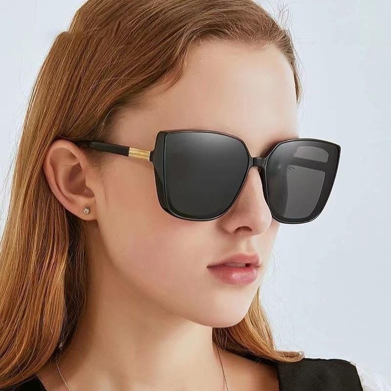 Korean Fashion Shades Sunglasses Square Frame Sunglasses Women Sunglasses Anti UV400