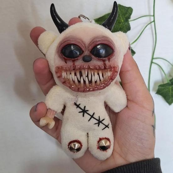 Gotycki Halloweenowy Brelok Ręcznie Robiony Punkowy Brelok z Dziwnym Horrorycznym Wzorem Lalki Akcesoria do Plecaka