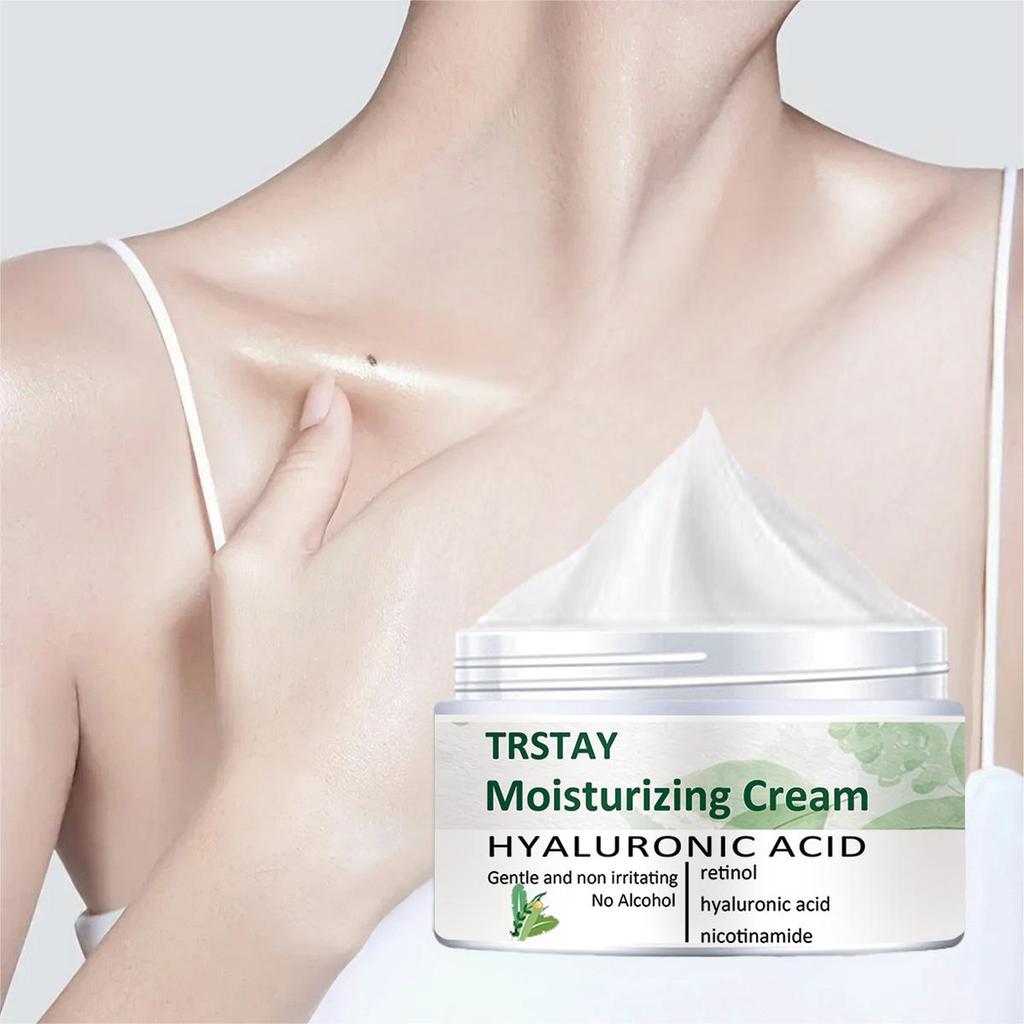 Jemný a nedráždivý hydratační oční krém s retinolovým peptidem zpevňuje a rozjasňuje pleť, zanechává ji jemnou a jemnou.