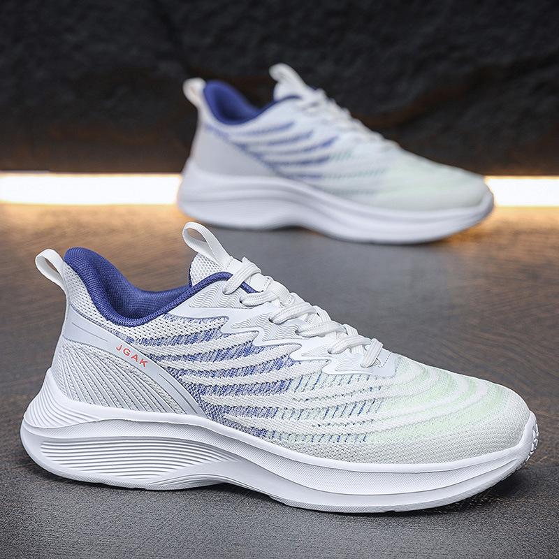 New autumn and winter men's fly-woven casual sports shoes outdoor travel shoes single shoes comfortable running men's shoes