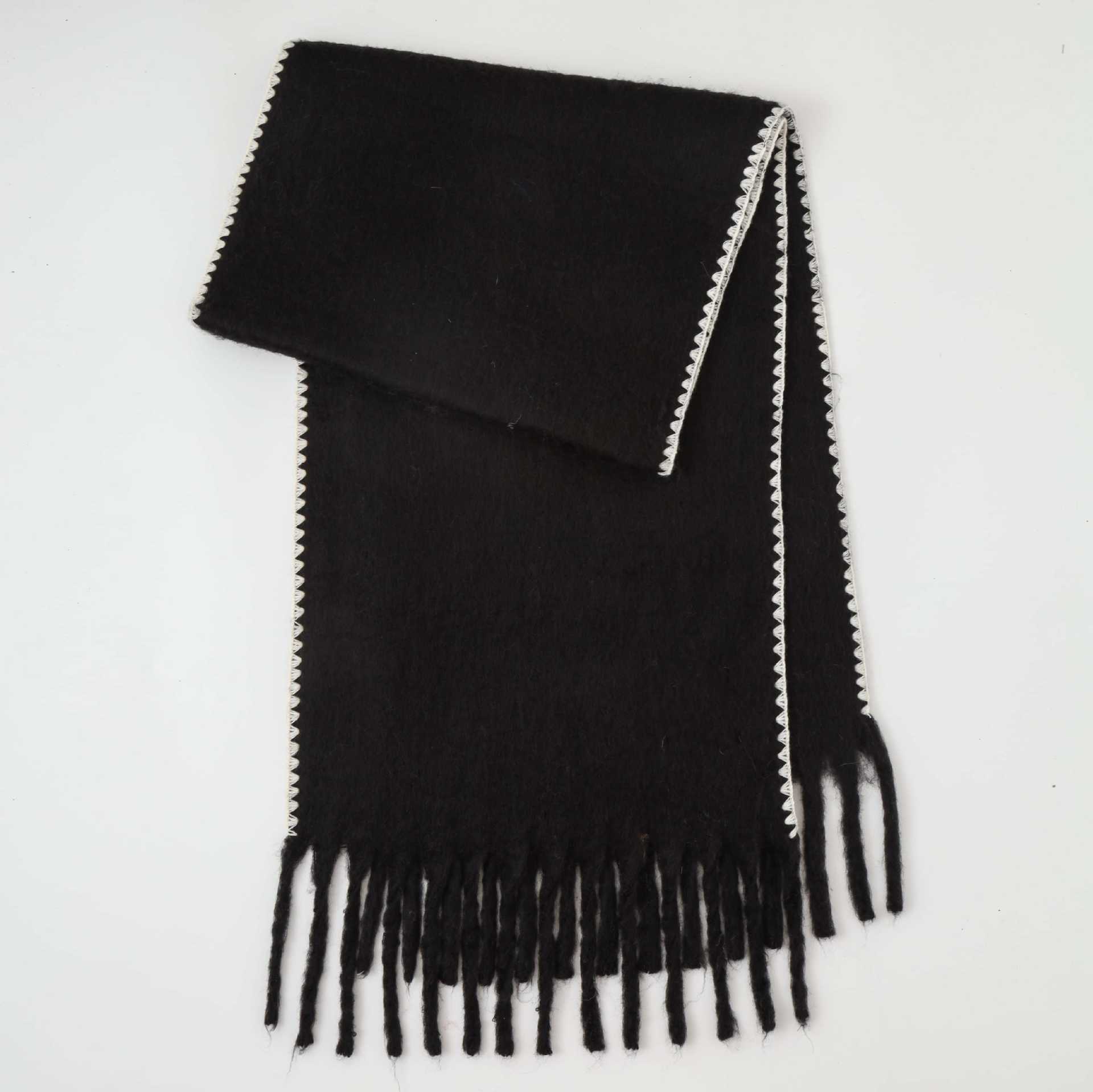 

New neck autumn and winter mohair contrasting color hemming scarf women s simple versatile warm high sense fashion solid color circumference