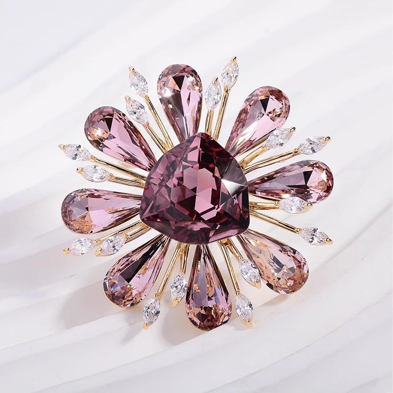 

Элегантная брошь «Подсолнух», Модная брошь с бриллиантами, Нишевая брошь золотой/фиолетовый