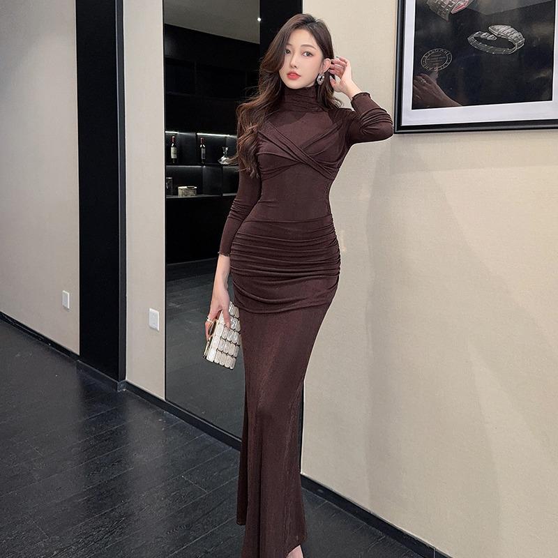 Autumn/Winter High Neck Ruched Cross-Front Slim-Fit Long Sleeve Dress, Wearable As a Base Layer, Hip-Hugging Long Skirt