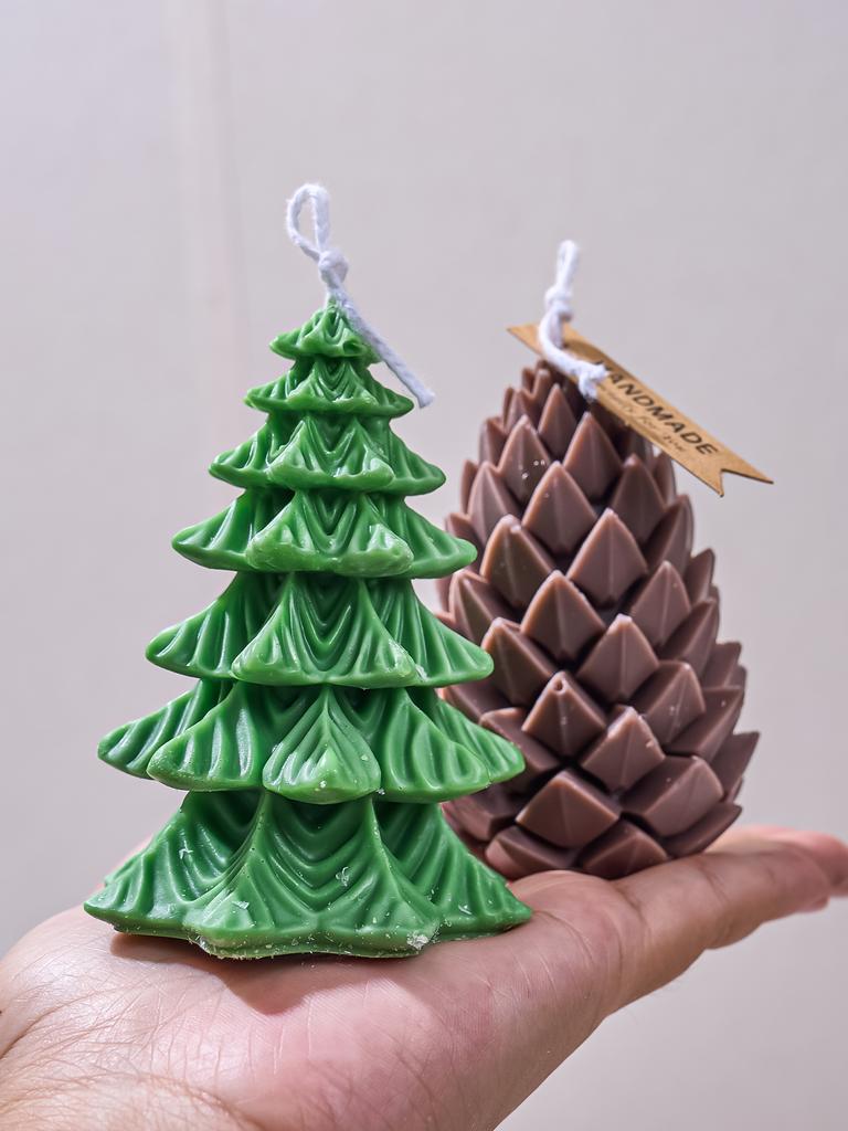 Neue Weihnachtsbaum-Silikon-Kerzenform DIY Handgemachte Seife 3D Kiefernzapfen Duftkerzenherstellung Zubehör Weihnachtsdekoration Geschenk