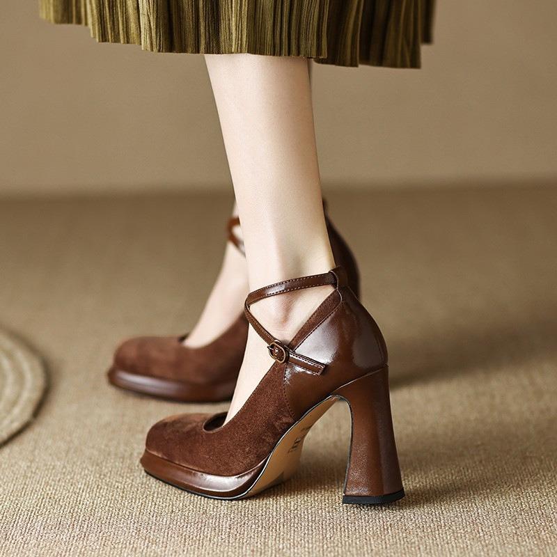 Fashion Women High Heel Shoes Elegant Fashion Thick Soled High Heels  Retro Shallow Mouth Banquet Party Wedding Shoes Zapatos De Mujer