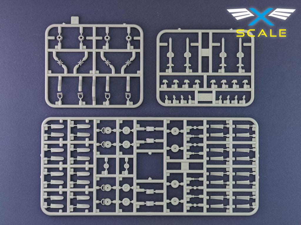 Models Orion Plastic Model XSM144007 X-Scale 1/144 P-3C (Airplane)