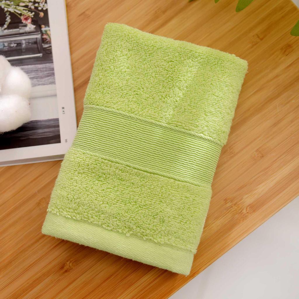 > Mjukt absorberande handduk i 32-trådig ren bomull för hemmet och daglig ansiktstvätt