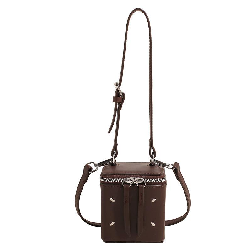 2024 Koreanischer Stil Damen Vielseitige Umhänge Quadratische Tasche - Schlichtes, Nischen-Design