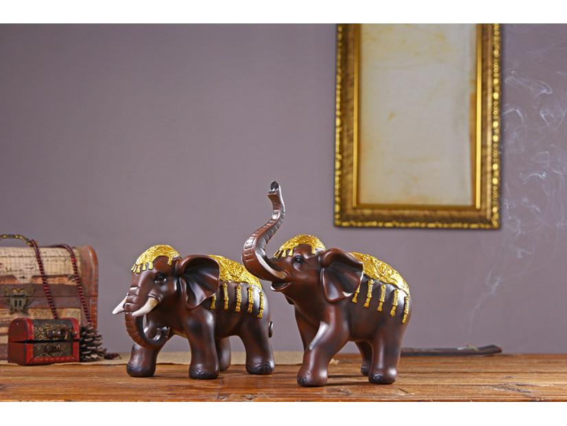Thai-Style Lucky Elephant Ceramic Ornament for Home or Office Decor
